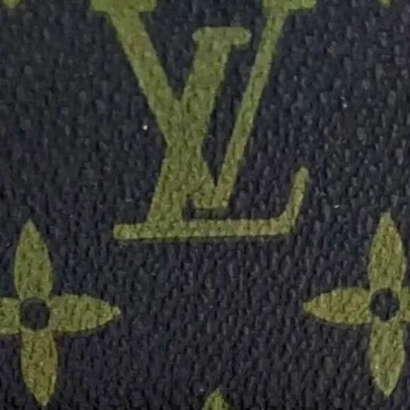 LOUIS VUITTON Travel Monogram Garment Clothing Suit Bag Brown and Tan - Picture 2 of 8